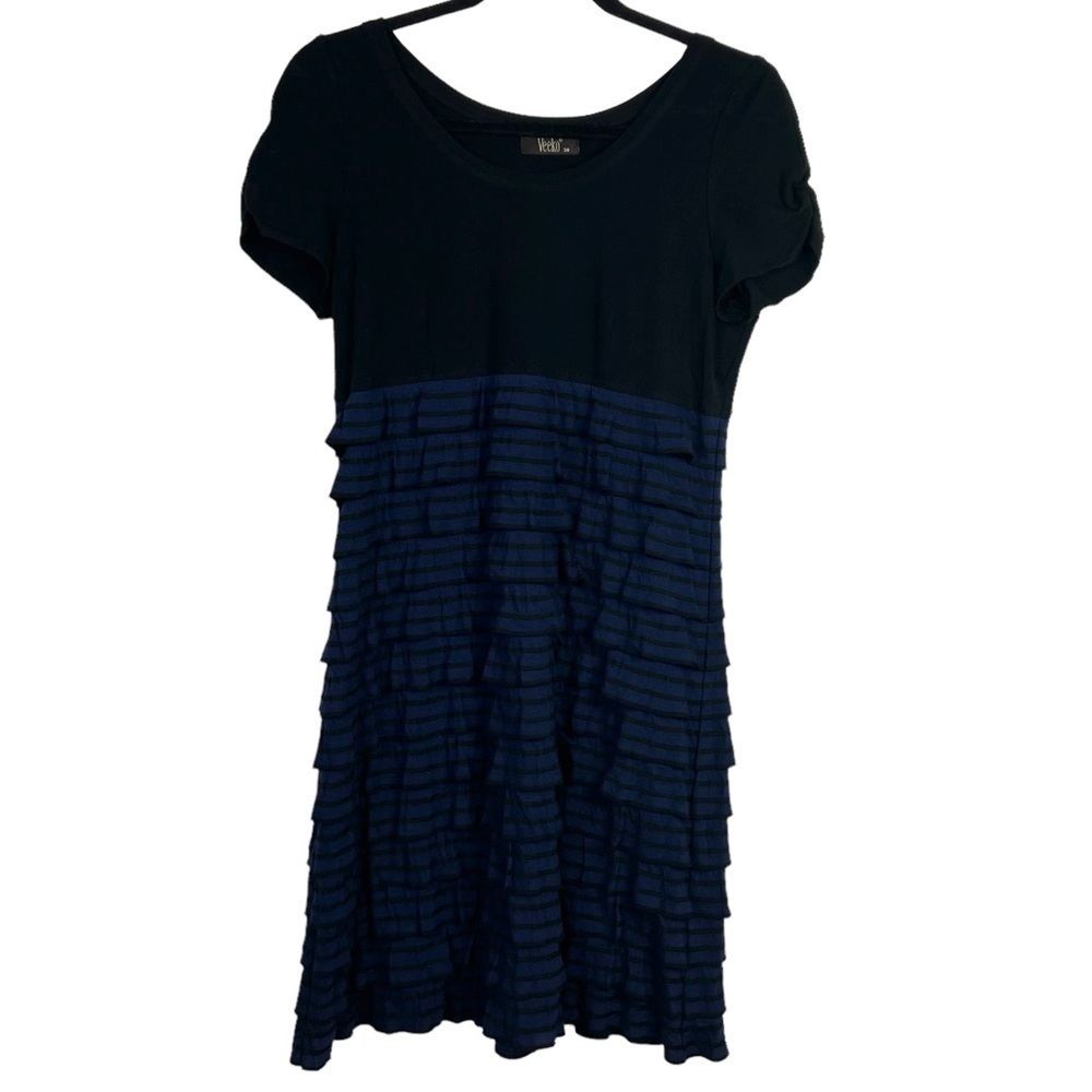 Veeko Black Blue Tiered Short Sleeve Dress Large